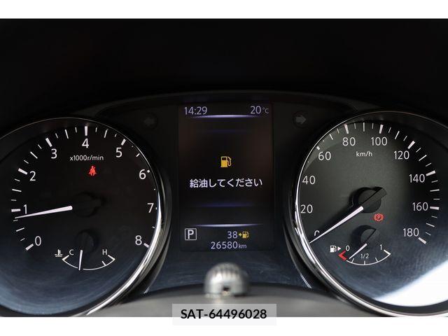 Nissan X-TRAIL 2018-04 8039363-15