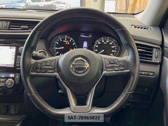 Nissan X-TRAIL 2017-06 8039364-10