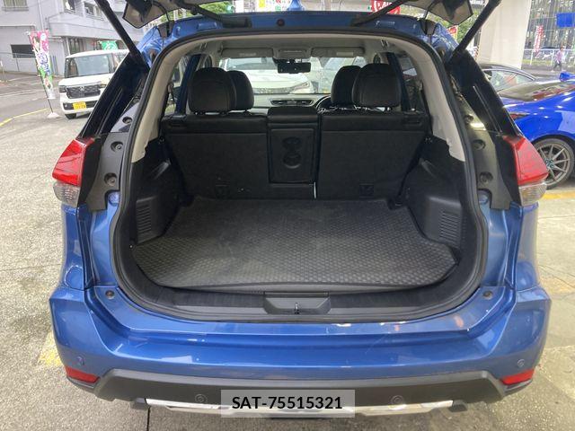 Nissan X-TRAIL 2018-03 8039366-9