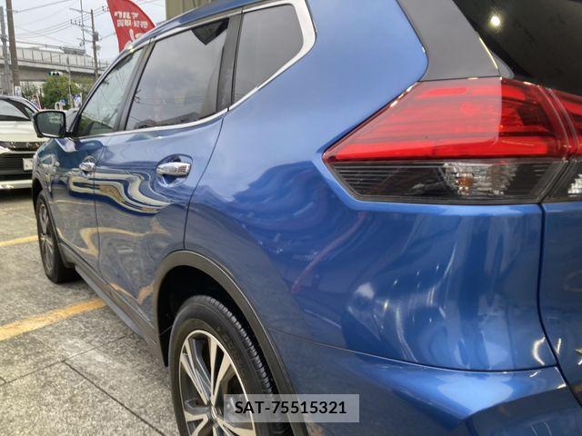 Nissan X-TRAIL 2018-03 8039366-12