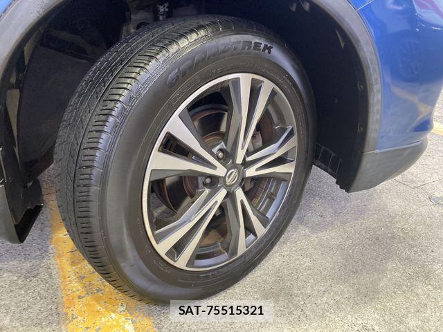 Nissan X-TRAIL 2018-03 8039366-27