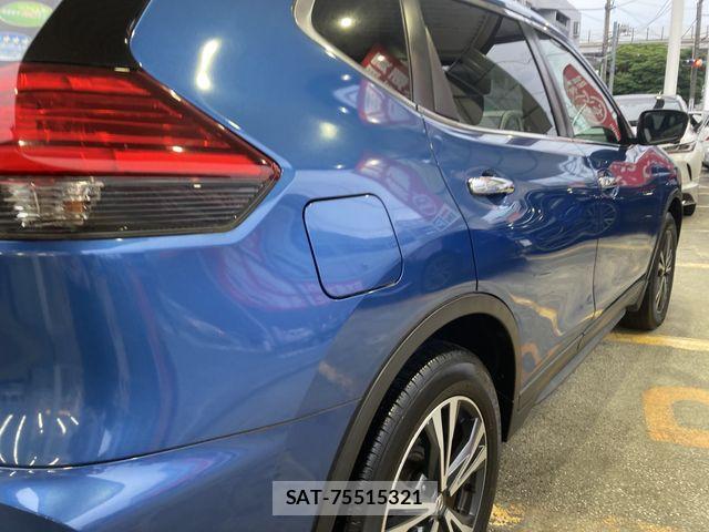 Nissan X-TRAIL 2018-03 8039366-6