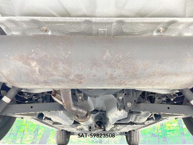 Nissan X-TRAIL 2017-11 8102890-18
