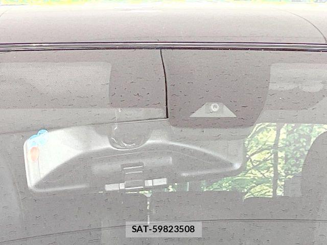 Nissan X-TRAIL 2017-11 8102890-4