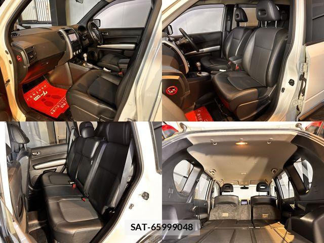 Nissan X-TRAIL 2013-06 8102892-11