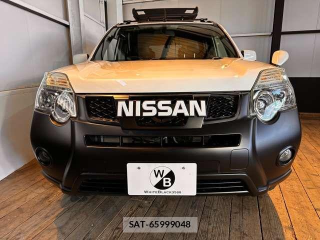 Nissan X-TRAIL 2013-06 8102892-2