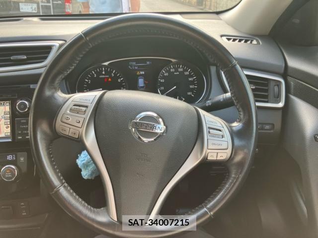Nissan X-TRAIL 2016-03 8102891-15