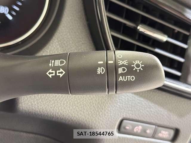 Nissan X-TRAIL 2017-07 8133140-11
