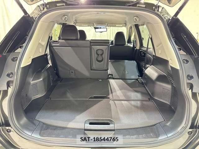 Nissan X-TRAIL 2017-07 8133140-26