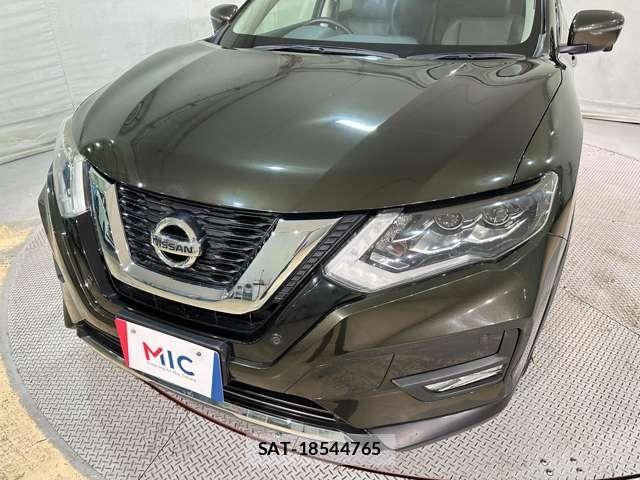 Nissan X-TRAIL 2017-07 8133140-28