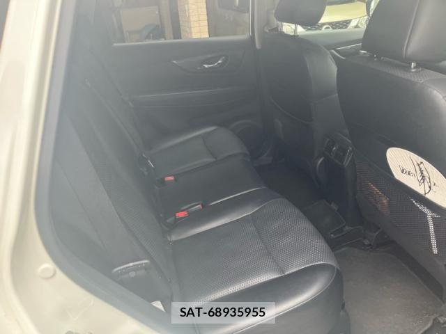 Nissan X-TRAIL 2015-06 8133141-12