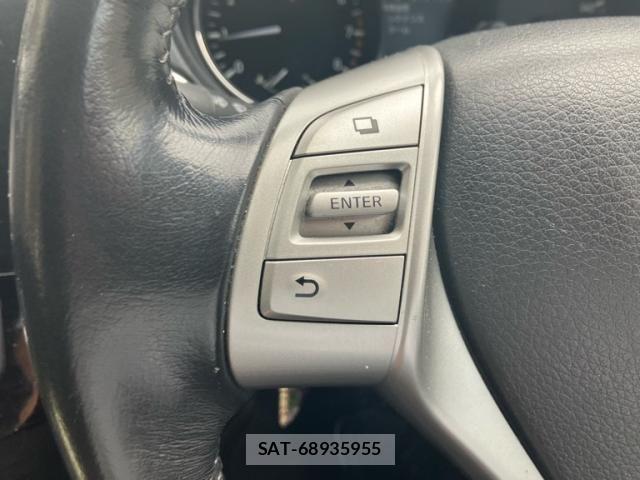 Nissan X-TRAIL 2015-06 8133141-22