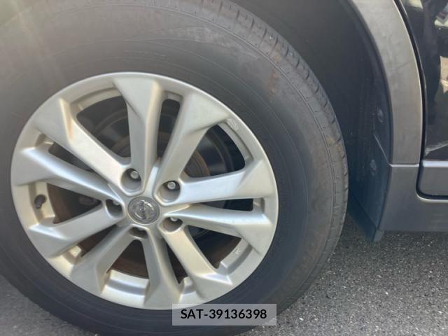 Nissan X-TRAIL 2015-06 8147052-9
