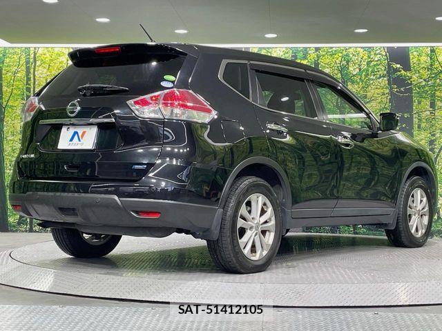 Nissan X-TRAIL 2015-09 8147049-16