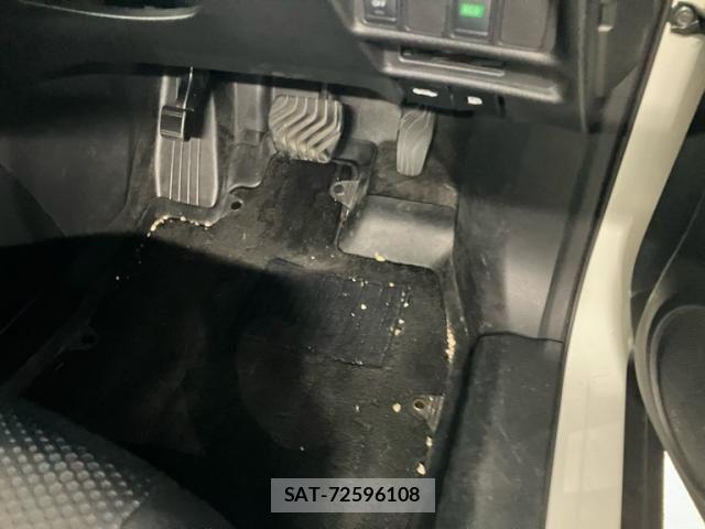 Nissan X-TRAIL 2015-03 8159577-13