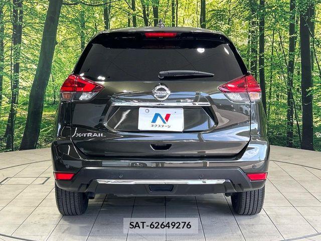 Nissan X-TRAIL 2018-03 8211140-14