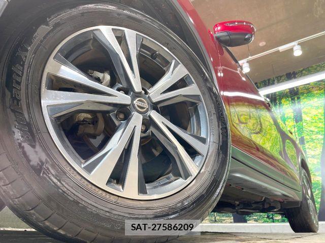 Nissan X-TRAIL 2020-02 8211139-12