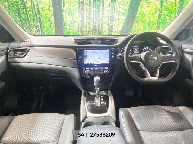 Nissan X-TRAIL 2020-02 8211139-1