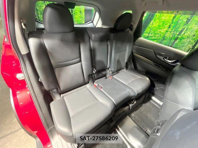Nissan X-TRAIL 2020-02 8211139-8