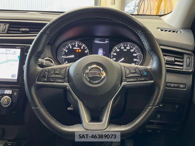 Nissan X-TRAIL 2018-12 8211136-10