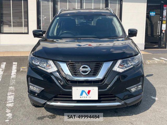 Nissan X-TRAIL 2018-06 8211138-14