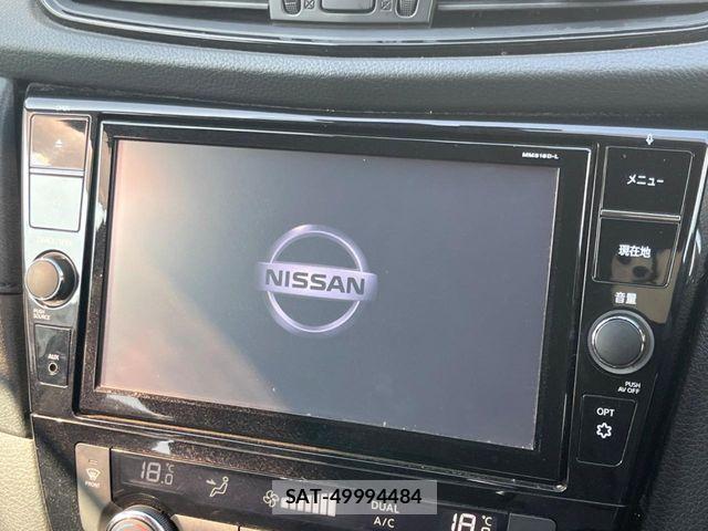 Nissan X-TRAIL 2018-06 8211138-2