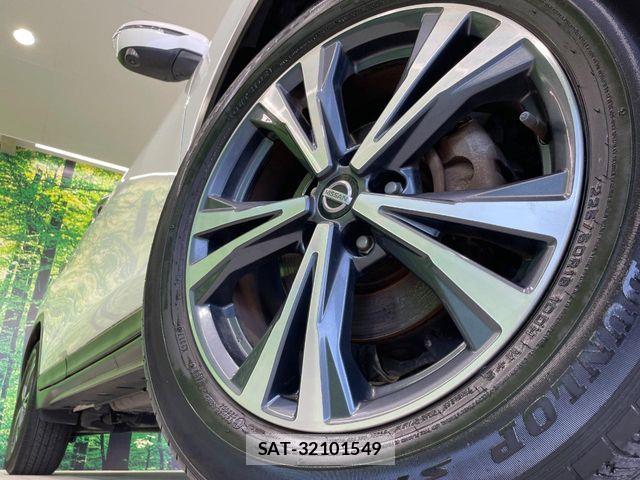 Nissan X-TRAIL 2017-07 8232513-12
