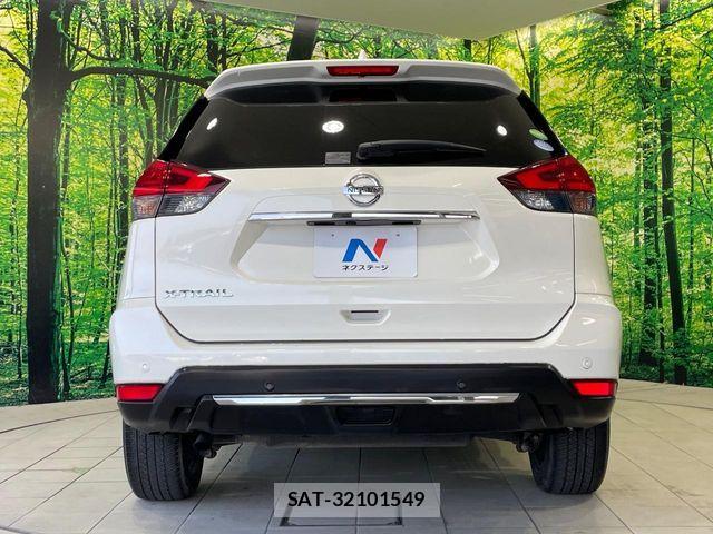 Nissan X-TRAIL 2017-07 8232513-14