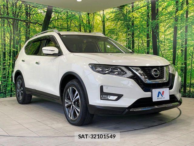 Nissan X-TRAIL 2017-07 8232513-15