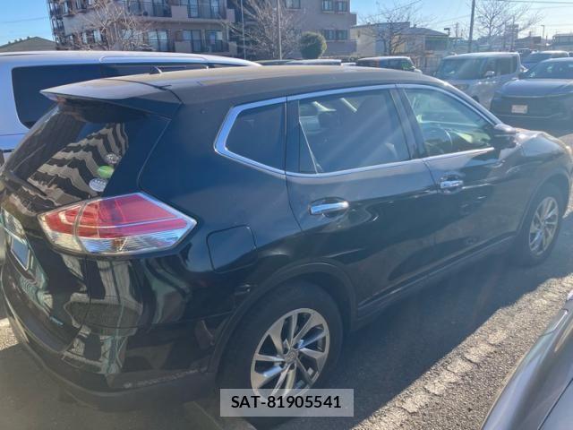 Nissan X-TRAIL 2016-12 8232517-3