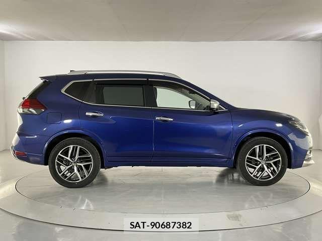 Nissan X-TRAIL 2021-07 8247241-6