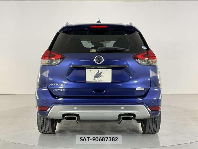 Nissan X-TRAIL 2021-07 8247241-4