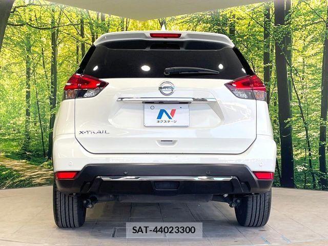 Nissan X-TRAIL 2019-09 8247242-15