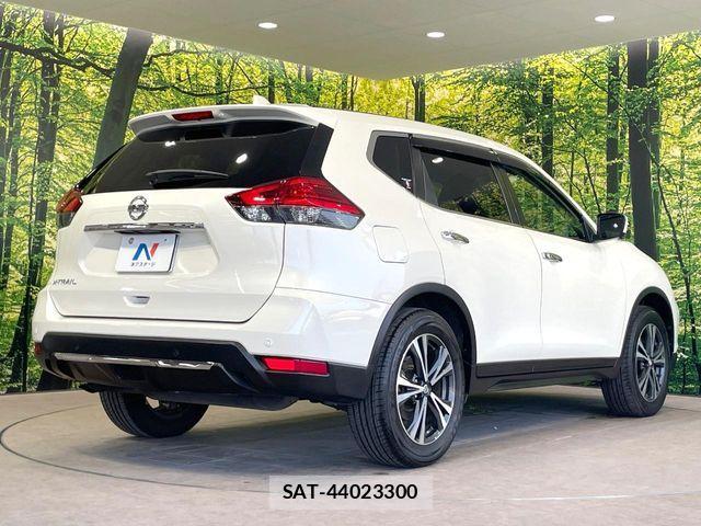 Nissan X-TRAIL 2019-09 8247242-16