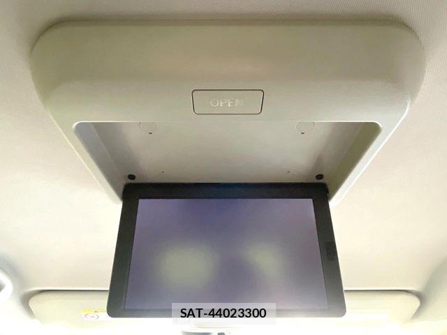 Nissan X-TRAIL 2019-09 8247242-2