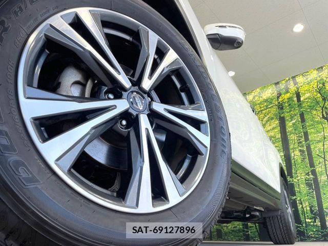 Nissan X-TRAIL 2017-11 8247243-11