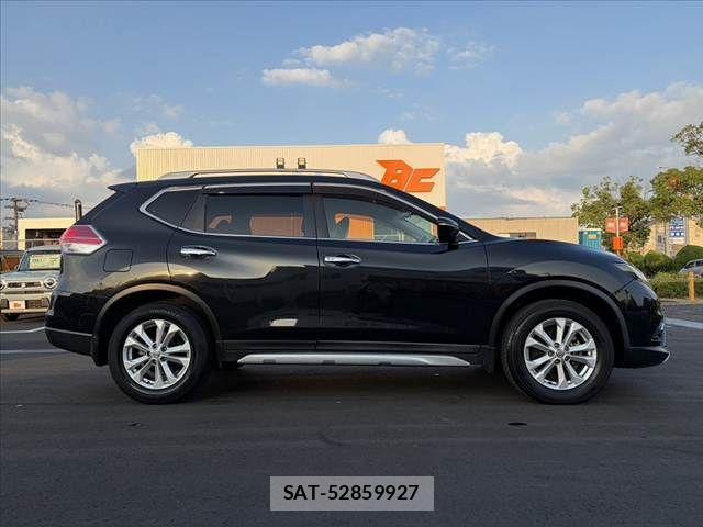 Nissan X-TRAIL 2014-02 8318265-10