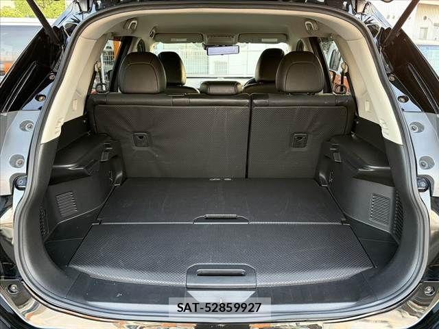 Nissan X-TRAIL 2014-02 8318265-19
