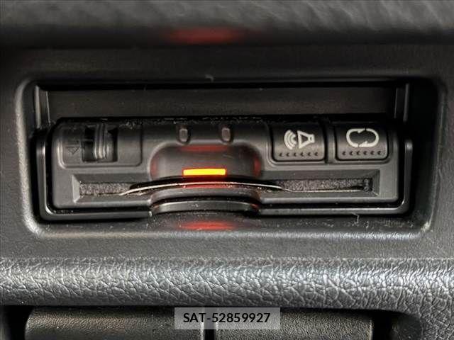 Nissan X-TRAIL 2014-02 8318265-2