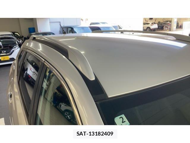 Nissan X-TRAIL 2017-02 8318267-25