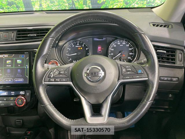 Nissan X-TRAIL 2017-12 8338610-10