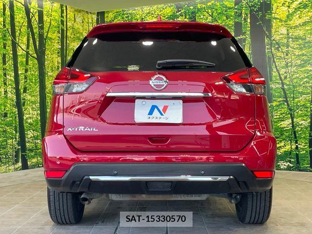Nissan X-TRAIL 2017-12 8338610-14