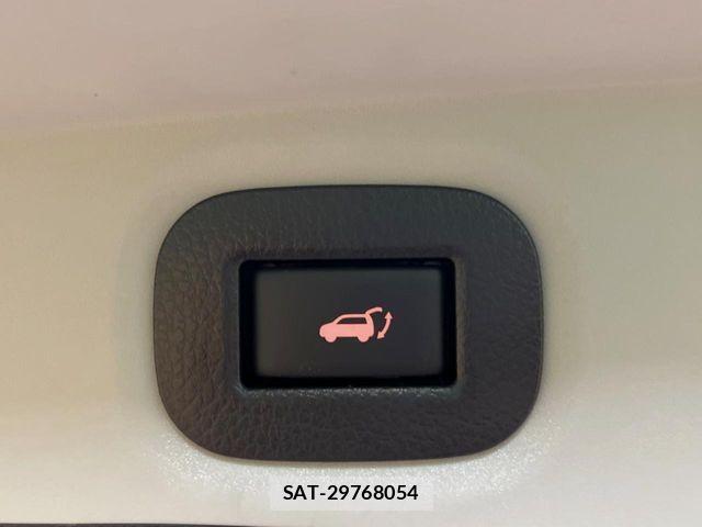 Nissan X-TRAIL 2018-03 8338613-5