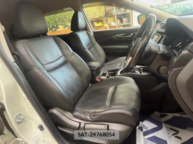 Nissan X-TRAIL 2018-03 8338613-7
