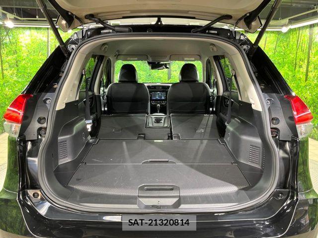 Nissan X-TRAIL 2019-07 8338609-9