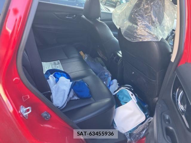 Nissan X-TRAIL 2015-08 8338614-11