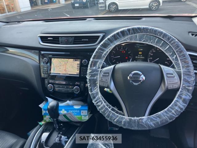 Nissan X-TRAIL 2015-08 8338614-15