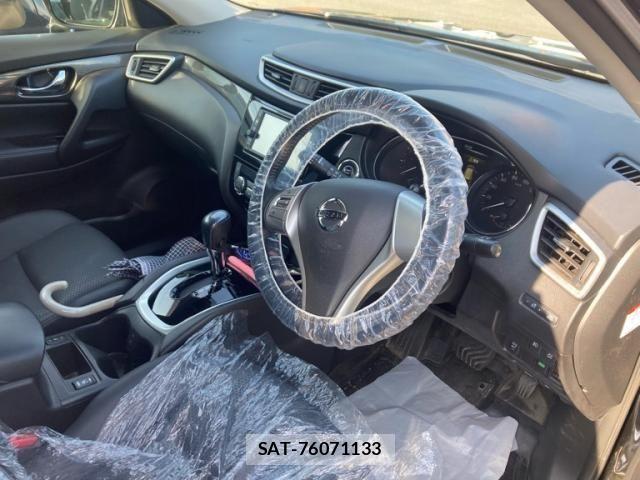 Nissan X-TRAIL 2017-01 8338615-10