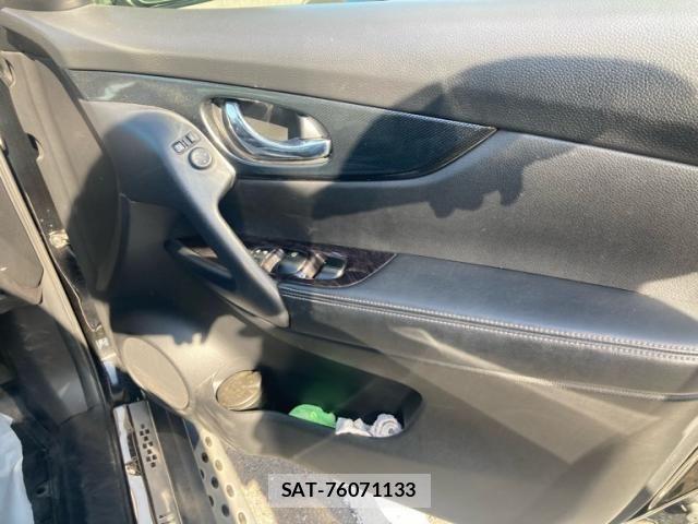 Nissan X-TRAIL 2017-01 8338615-13