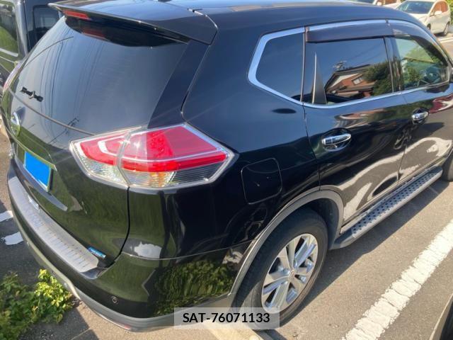 Nissan X-TRAIL 2017-01 8338615-7